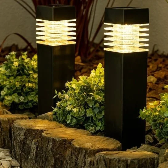 LAMPA LAMPKA SOLARNA LED WBIJANA SŁUPEK KWADRAT DEKORACJA DO OGRODU TARASU