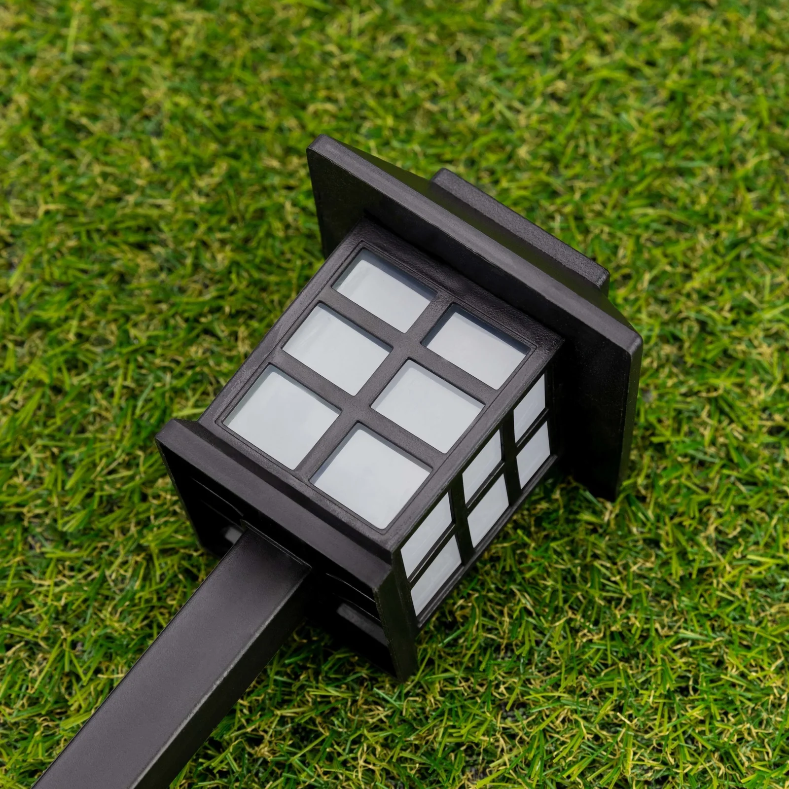 LAMPA LAMPKA SOLARNA LED LATARNIA OZDOBNA OGRODOWA WBIJANA LAMPION CZUJNIK