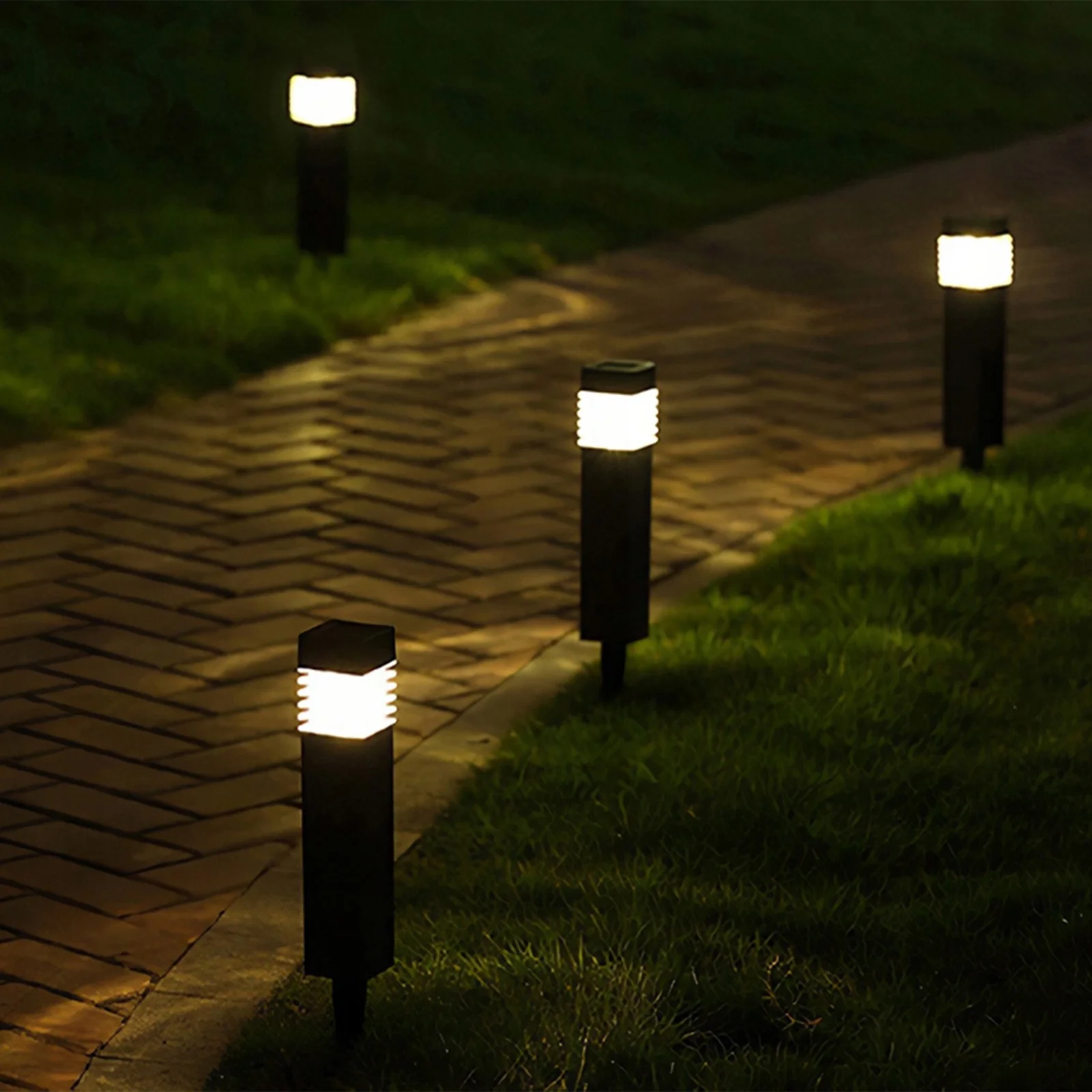 LAMPA LAMPKA SOLARNA LED WBIJANA SŁUPEK KWADRAT DEKORACJA DO OGRODU TARASU