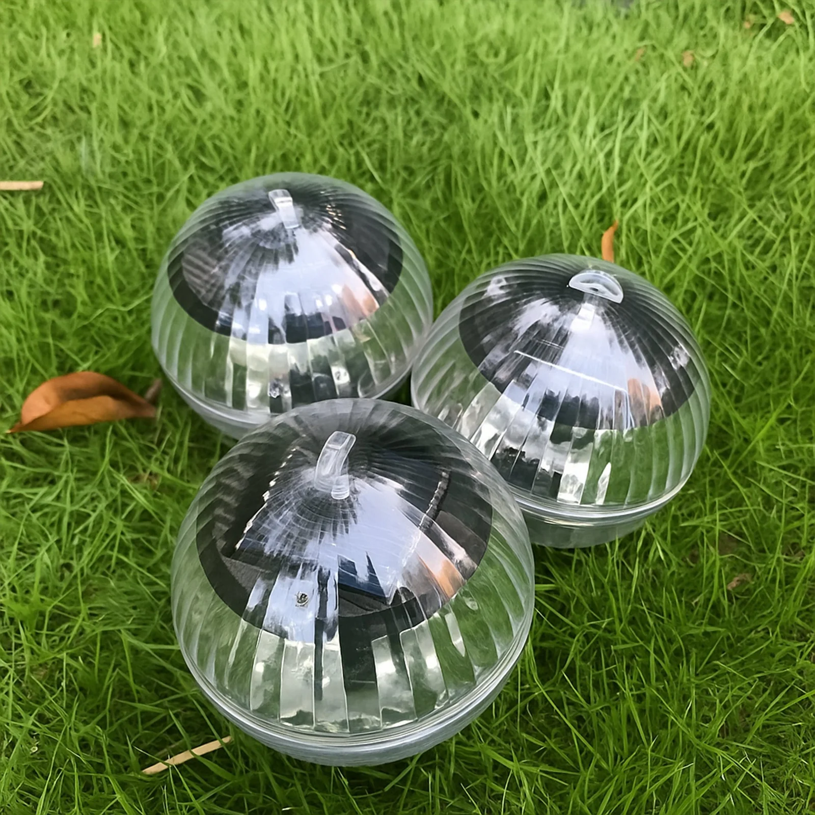 LAMPA LAMPKA SOLARNA LED PŁYWAJĄCA KULA DO BASENU SPA JACUZZI STAWU OCZKA
